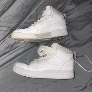 Adidas white mid-Top Sneakers
